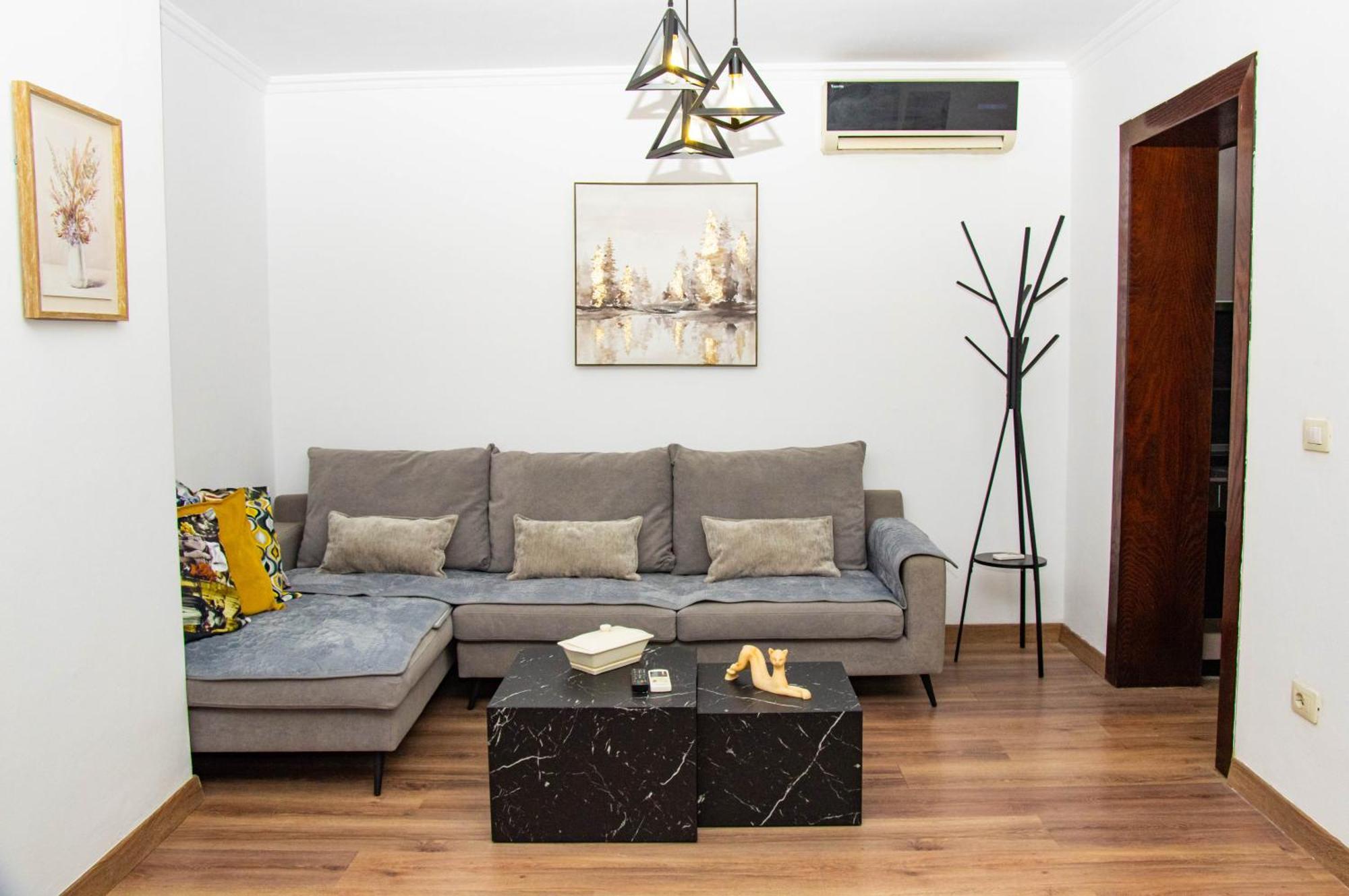Lucas Central Relaxing House Tirana Kültér fotó