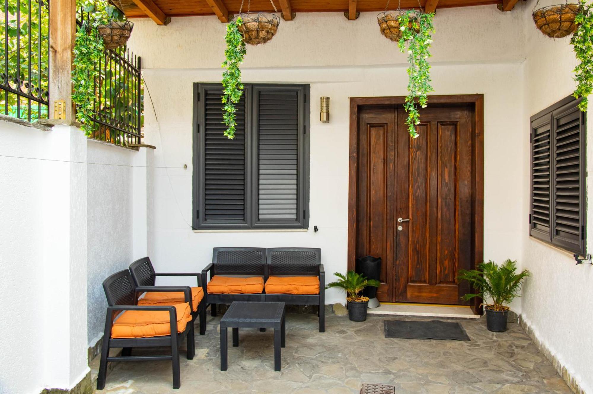 Lucas Central Relaxing House Tirana Kültér fotó